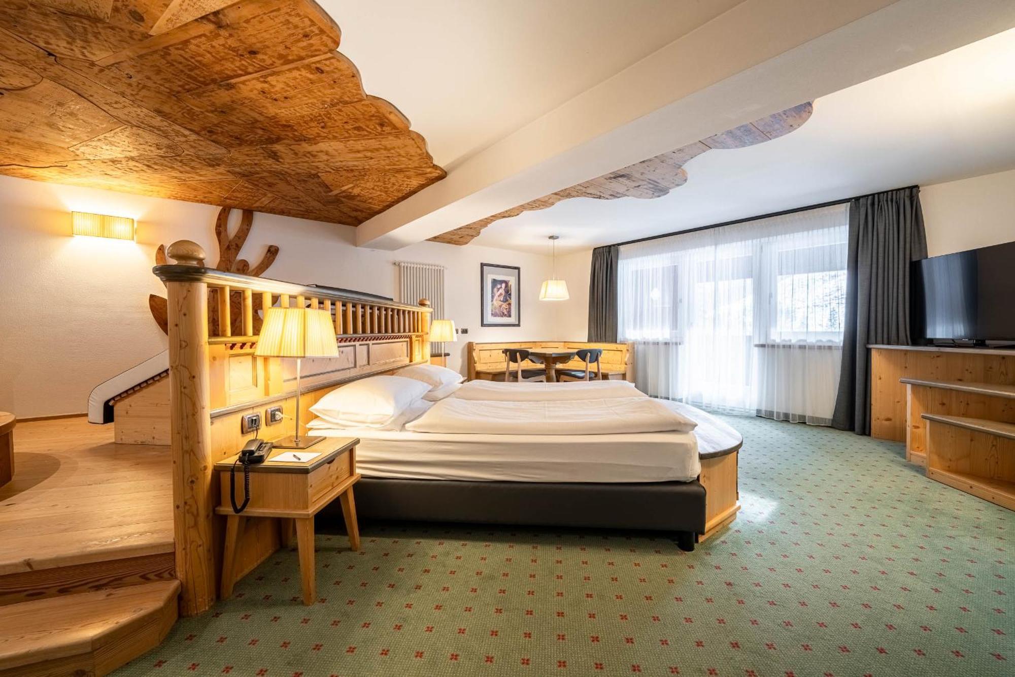 Croce Bianca Leisure & Spa Hotel كنازاي المظهر الخارجي الصورة